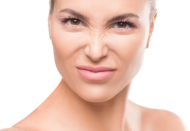 鼻柱挙上術とは